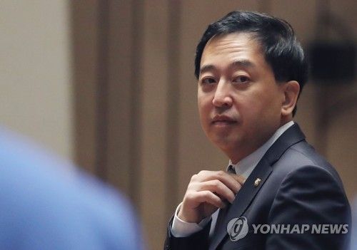 [종합]"증빙 내역 공개해라" 금태섭, '아빠 찬스' '금수저 찬스' 논란 지속