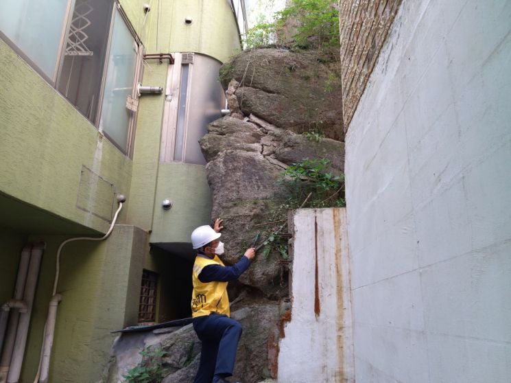 종로구, 안전사각지대 민간건축물 점검