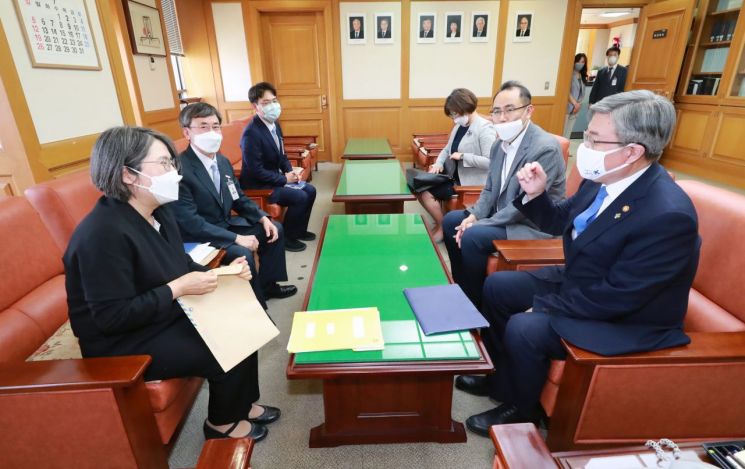 OECD 최악 산재사망 오명 벗나…산안법 위반 사업주 형량 높인다