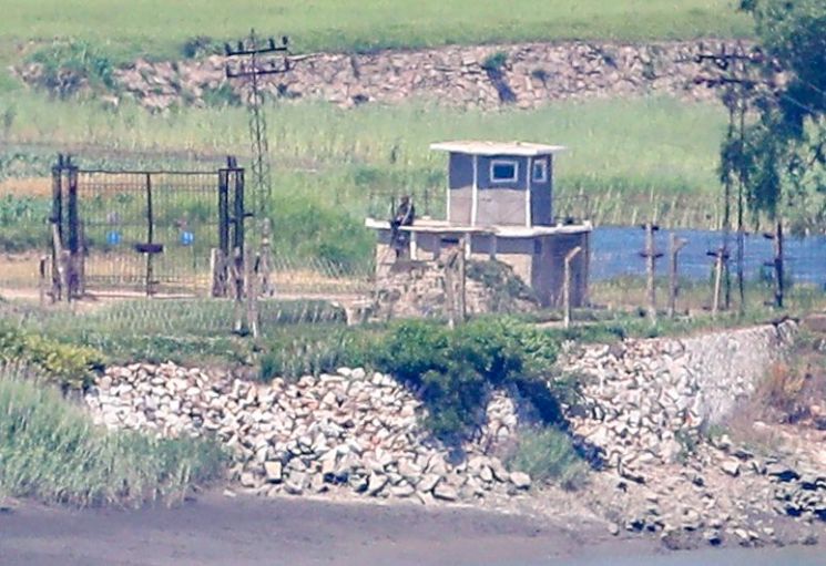 北, 삐라 살포 예고…통일부 "판문점선언 명백한 위반"