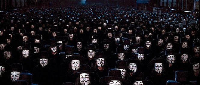 [이종길의 가을귀]기괴한 웃음의 가면, 그 뒤엔 자유와 신념