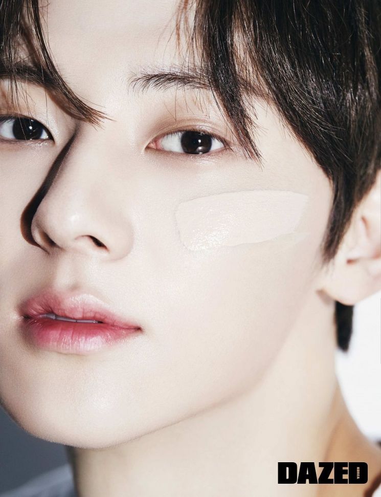 황민현, 랑콤 '똉이돌 롱라스팅 파운데이션'으로 연출
