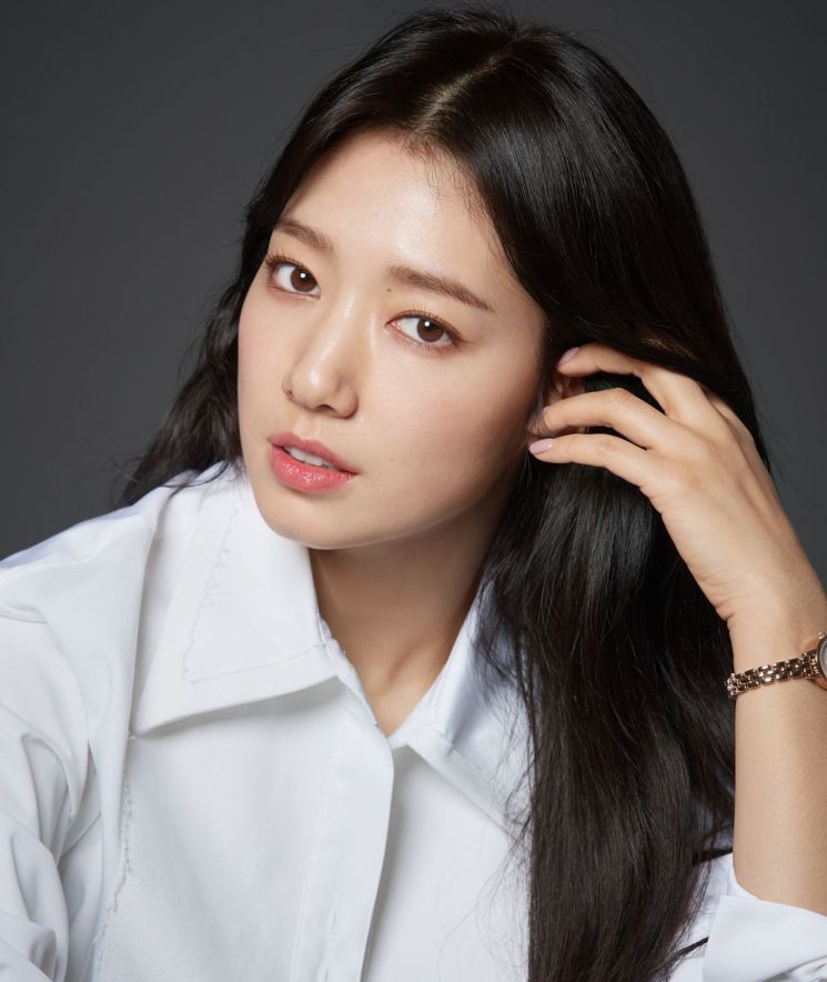 [인터뷰②]'#살아있다' 박신혜가 밝힌 #재난생존 #액션 #펭수 #서핑