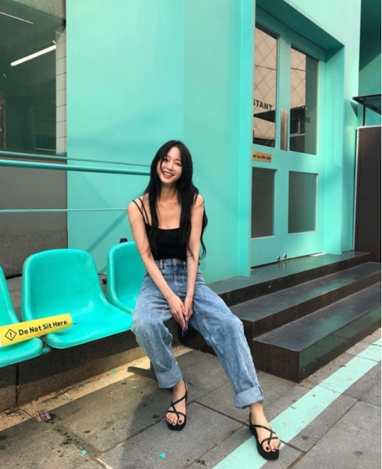 한예슬의 슬리브리스 스타일링. 사진=한예슬 인스타그램