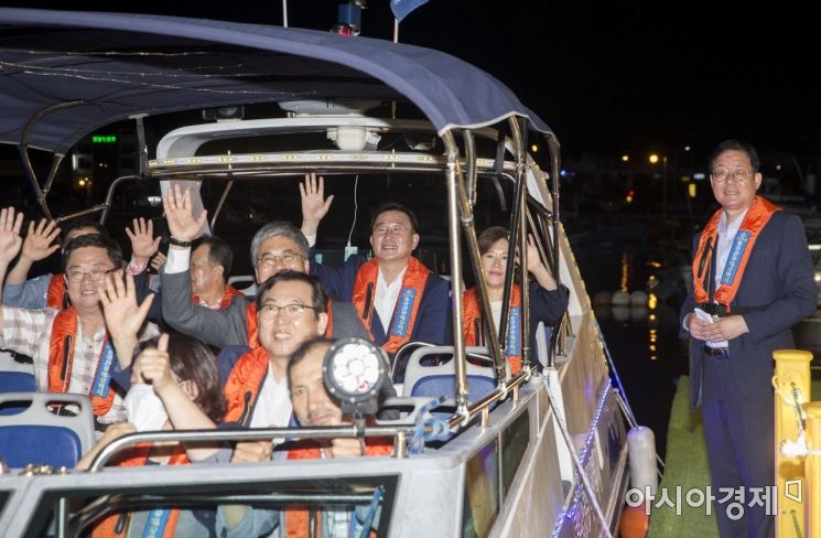 '밤이 아름다운 도시 통영'에서 낭만을 즐겨보세요