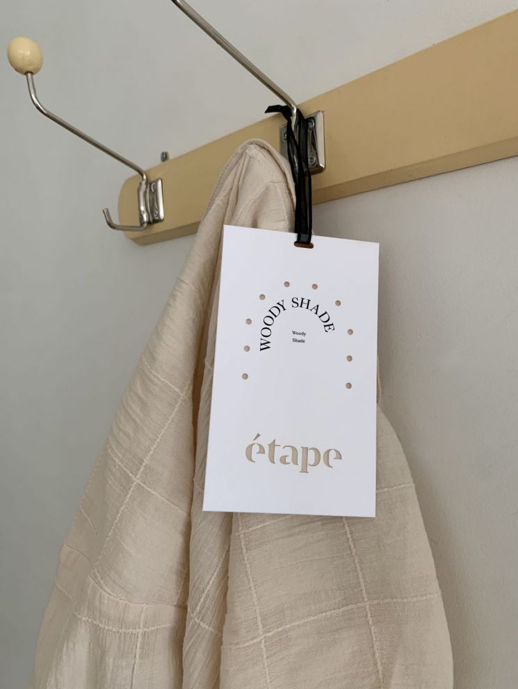 지엔코의 프리미엄 니치 향수 브랜드 ‘에타페(etape)’가 신제품 ‘샤쉐’ 시리즈를 출시했다.