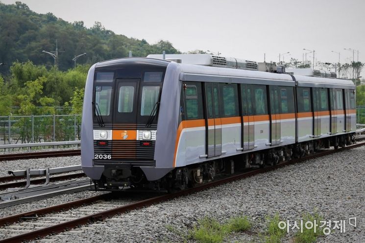 인천지하철 2호선 전동차 [사진 제공=인천교통공사]