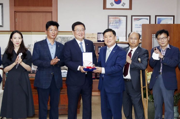 광주 북구, 금융복지 양방향 서비스 인정…감사패 받아