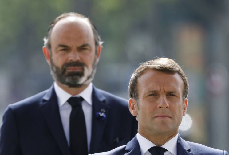 프랑스, 총리 교체한다…"지방선거 참패 뒤 쇄신차원"