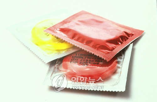 콘돔 [이미지출처=연합뉴스]
