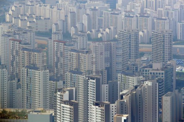10일부터 서울·수도권 3억 넘는 아파트 사면 전세대출 못 받는다(종합)