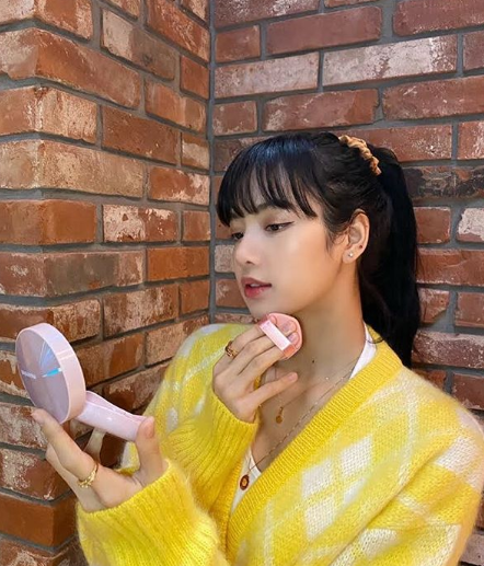 블핑 리사가 애정함! 상큼 터지는 립