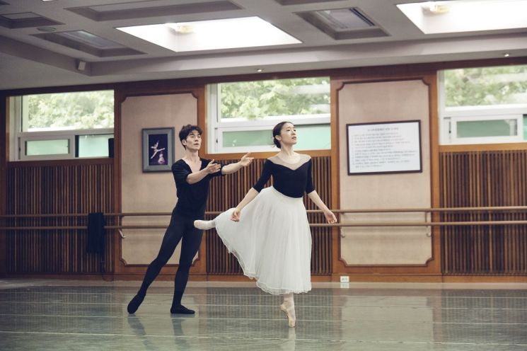 이현준·손유희 2020 '오네긴' 연습 장면  ⓒUniversal Ballet- Photo by Kyoungjin Kim