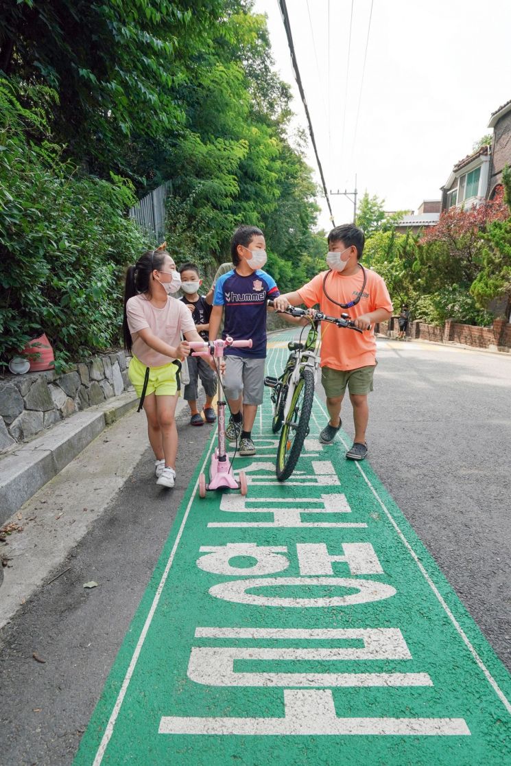 동대문구, 홍릉초교 통학로 등 안심보행로 10개소 설치