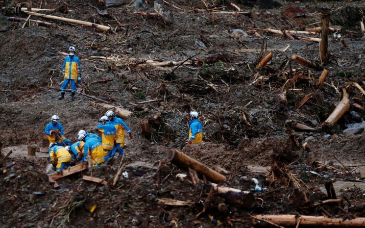 일본 내 집중 호우로 66명 사망…3600여명 대피