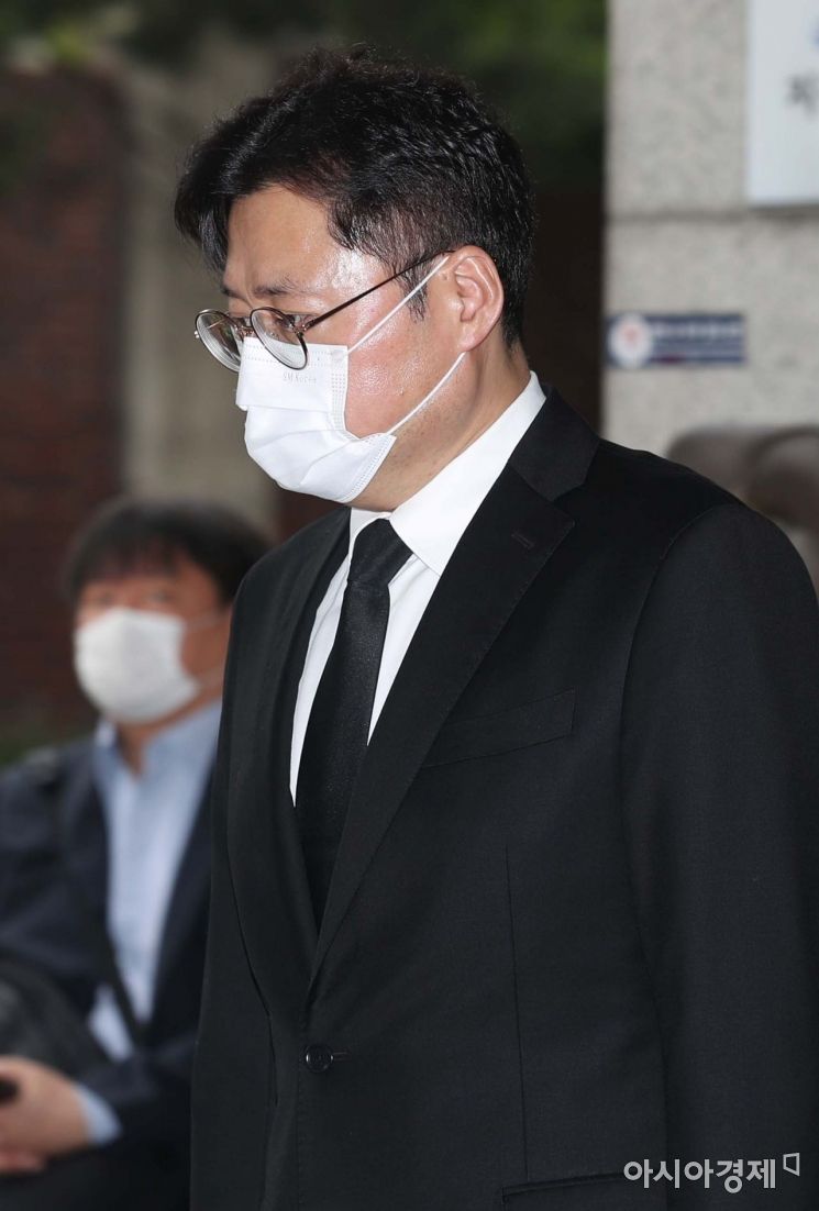 [포토]조문 마친 홍익표 