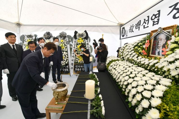 경북도, '백선엽 장군 조문' 칠곡·왜관 기념관 2곳에 분향소