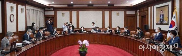 정 총리, 장·차관에 쓴소리…"국회 소통 강화하라"