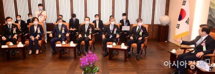[포토] 박병석 의장, 5부요인과 환담