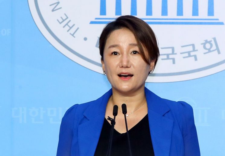 "한국이 日에 항복선언"…野, 강제동원 해법 철회 촉구 결의안 발의
