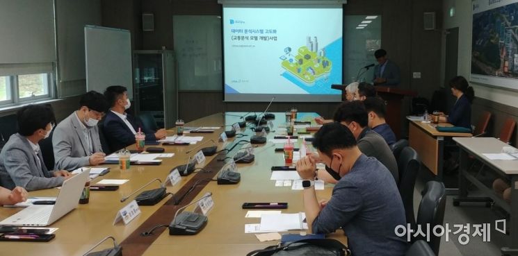 경기도, 이재명표 '공공버스' 최적 모델 찾는다