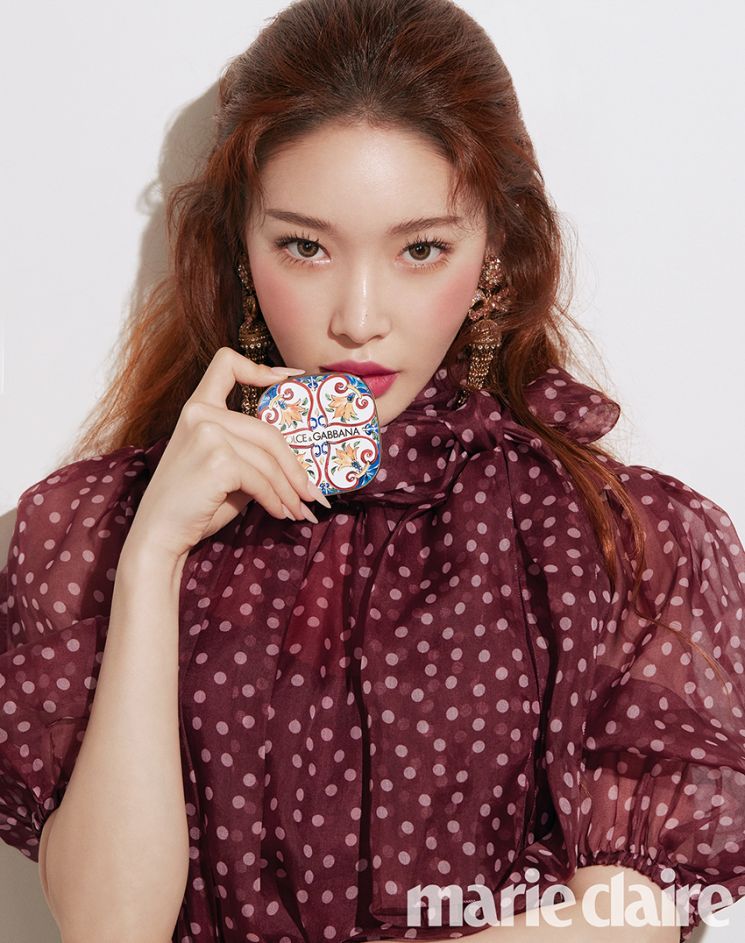가수 청하 화보.