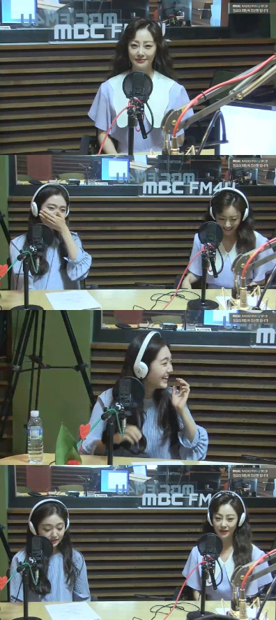 22일 방송된 MBC FM4U '정오의 희망곡 김신영입니다'에서는 배우 오나라와 김혜준이 출연했다. 사진=MBC FM4U '정오의 희망곡 김신영입니다' 방송 캡처