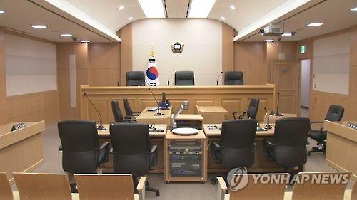 법정.사진은 기사 중 특정표현과 관계없음. [이미지출처=연합뉴스]