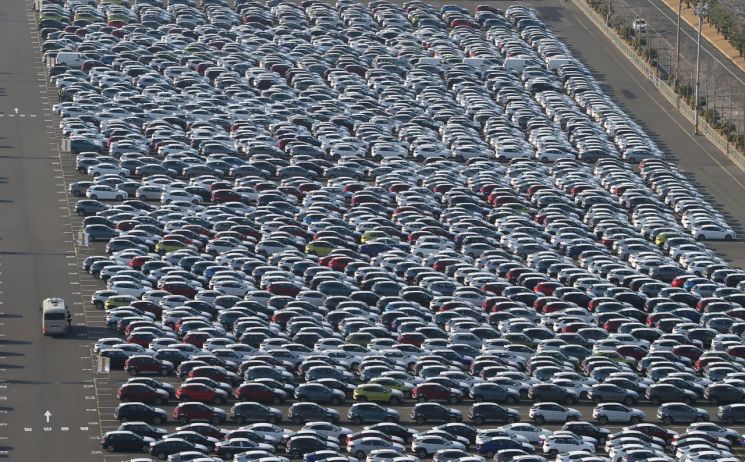 "글로벌 車시장 회복 조짐…올해 연간 판매 7000만대 초반 전망"