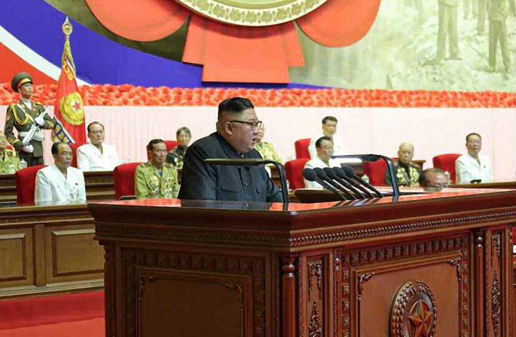  김정은 "우린 핵보유국…그 어떤 군사적 위협에도 끄떡없어"(종합)