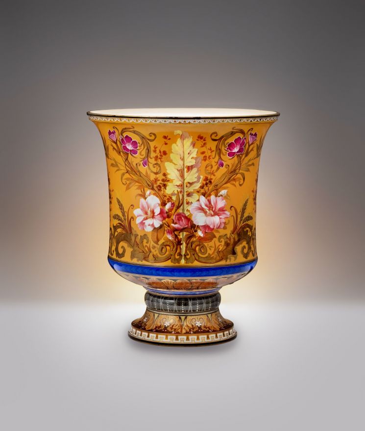 고종이 감탄한 프랑스 명품 도자기 베일 벗는다 