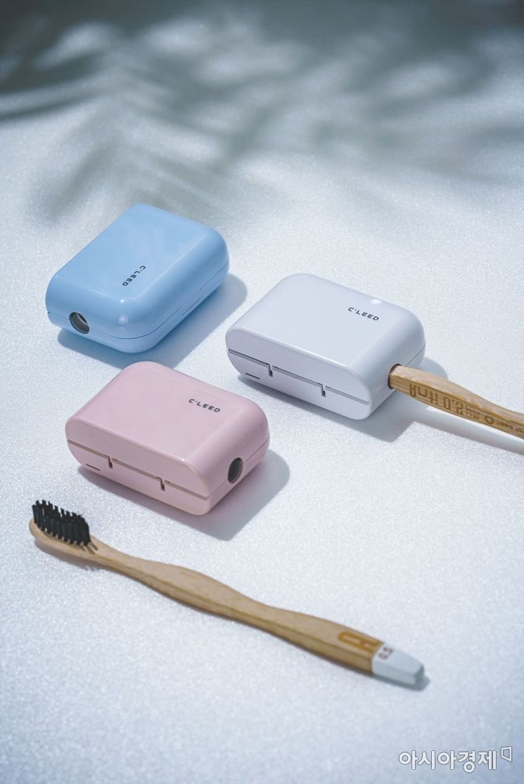 클리드 'UV LED 칫솔살균기', 니드포유 ‘안티0.5 친환경 칫솔’