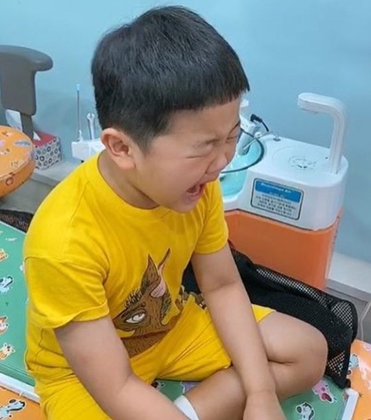 장영란, 아들 치과 치료에 온가족 출동 "영혼 털털…나도 울고싶다"