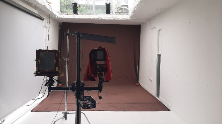 [인스타산책] 물나무 사진관 - #흑백사진 속 자화상 #온전한 나를 만나다