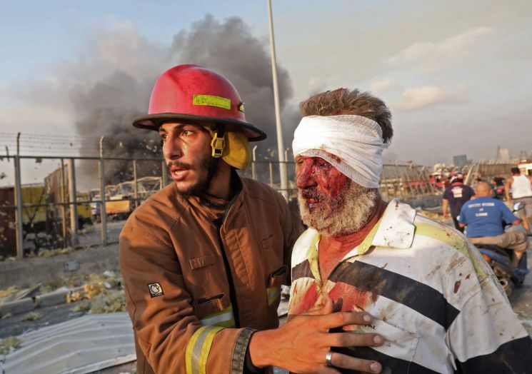 레바논 베이루트 폭발 참사…외교부 "접수된 한인 인명피해 없어"
