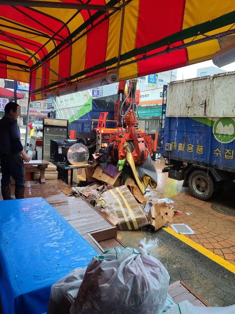 "10분만에 40개 점포 침수"…집중호우에 '전통시장' 물폭탄