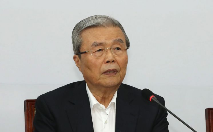 윤석열 대선후보 나오나…김종인 "윤 총장 의사에 달려있다"