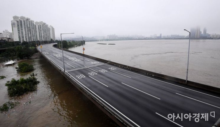 [포토] 교통통제된 강변북로
