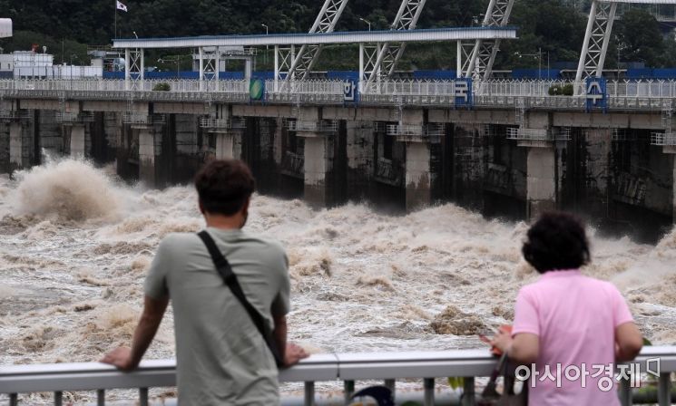 [하반기바뀌는것]홍수경보 발령지점 전국 933곳, 전년 比 4배 확대  
