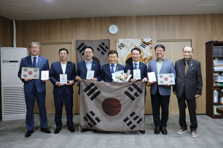 The Liberation Association and Six Others Including Seoul Councilor Yoo Yong Selected as 'Politicians Practicing Historical Justice'