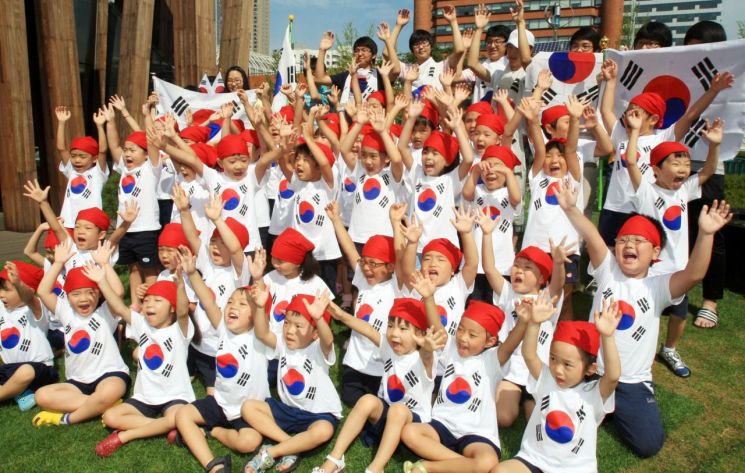 송파구, 제75주년 광복절 기념 이색 경축식 개최