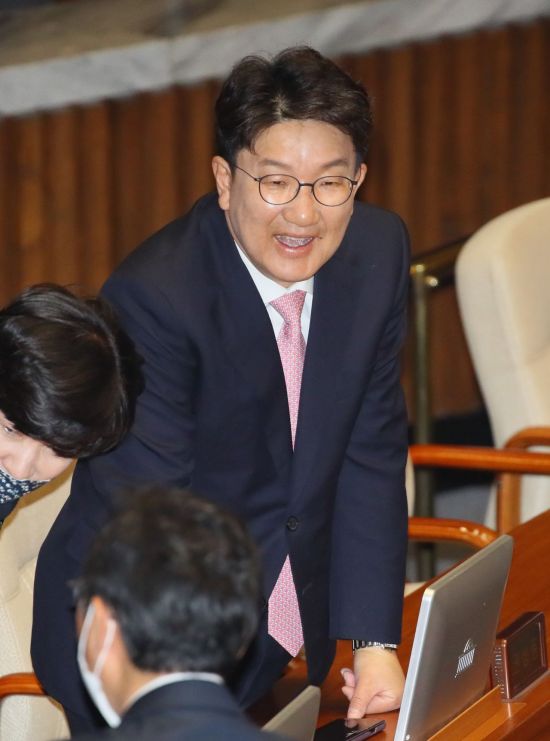 국민의힘, 권성동 복당 의결…'총선 탈당파' 첫 승인 