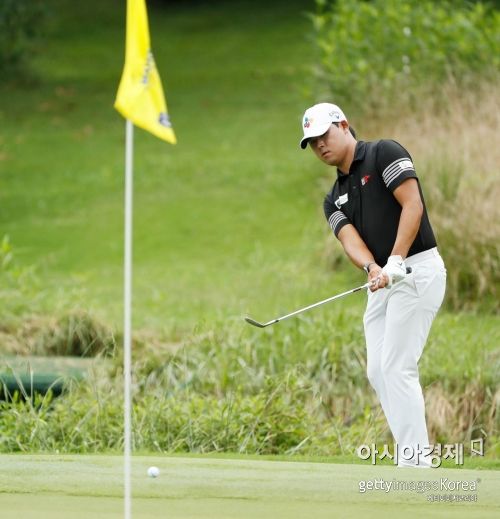 김시우 2타 차 선두 "8언더파 폭풍 샷"…"홀인원 봤어?"