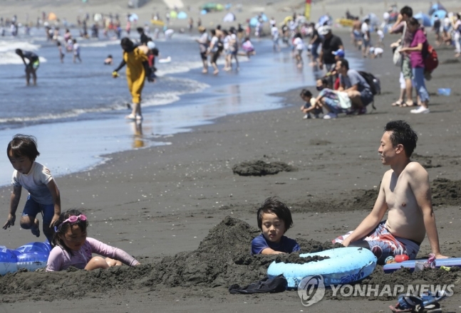 사망자 속출하는 日…코로나 이어 또 '악재'