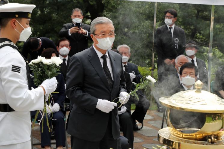 김종인 "내 나이가 80살, 정치적 욕심 없다…재집권 기반 마련에 최선"