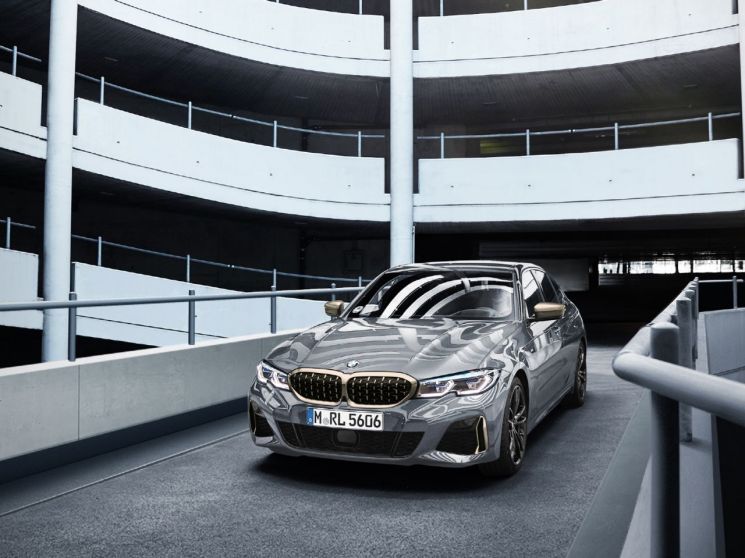 M340i BMW 코리아 25주년 도닝턴 그레이 에디션(사진=BMW코리아)