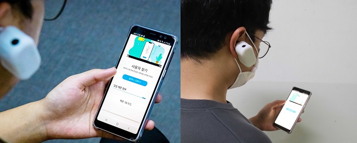 경남대 ‘귀썰미’ 팀이 공모전에 제출한 이어템(Ear-Temp) 착용 모습(사진=경남대)