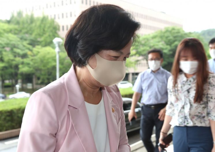 김근식 "피의자 정진웅, 실패한 수사여서 봐주기 승진했나"