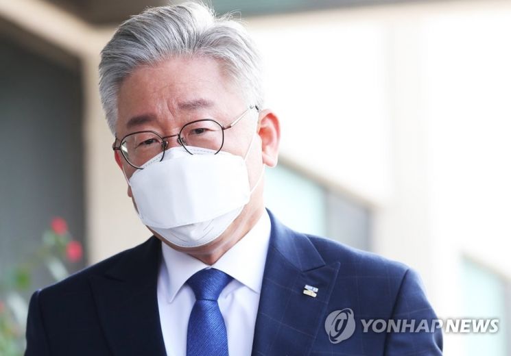 이재명 "생선가게 점원이 고양이…국민들 분노 폭발" LH 투기 비판