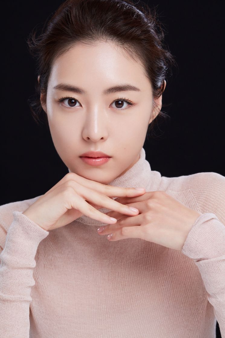 이연희, '유세린' 새로운 뮤즈로 발탁